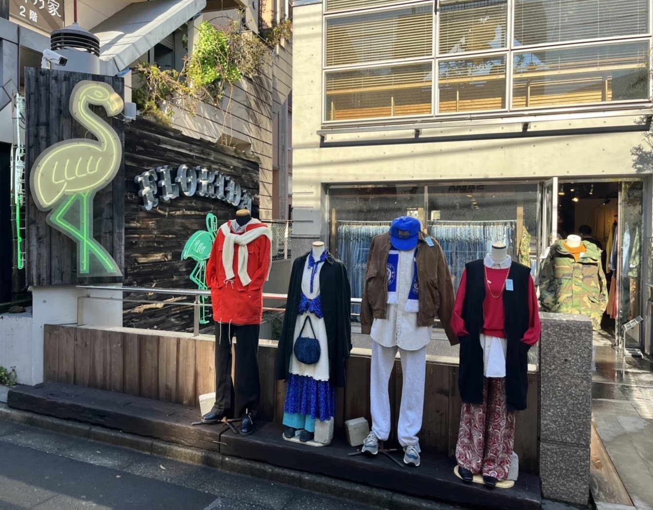 FLORIDA（フロリダ）下北沢店｜毎月最終土日に全品半額の青空市を開催