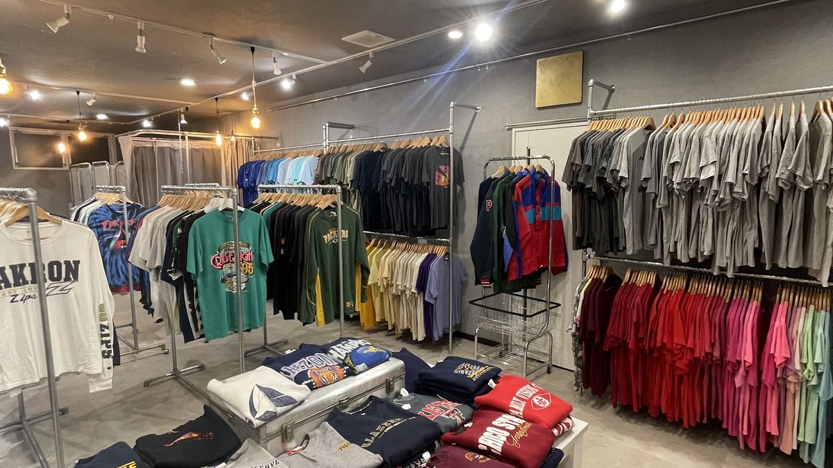 古着屋 DIG TIME｜店舗の様子