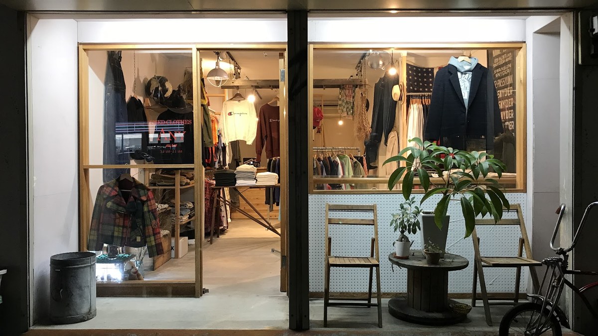 USED CLOTHES ANY｜店舗の様子