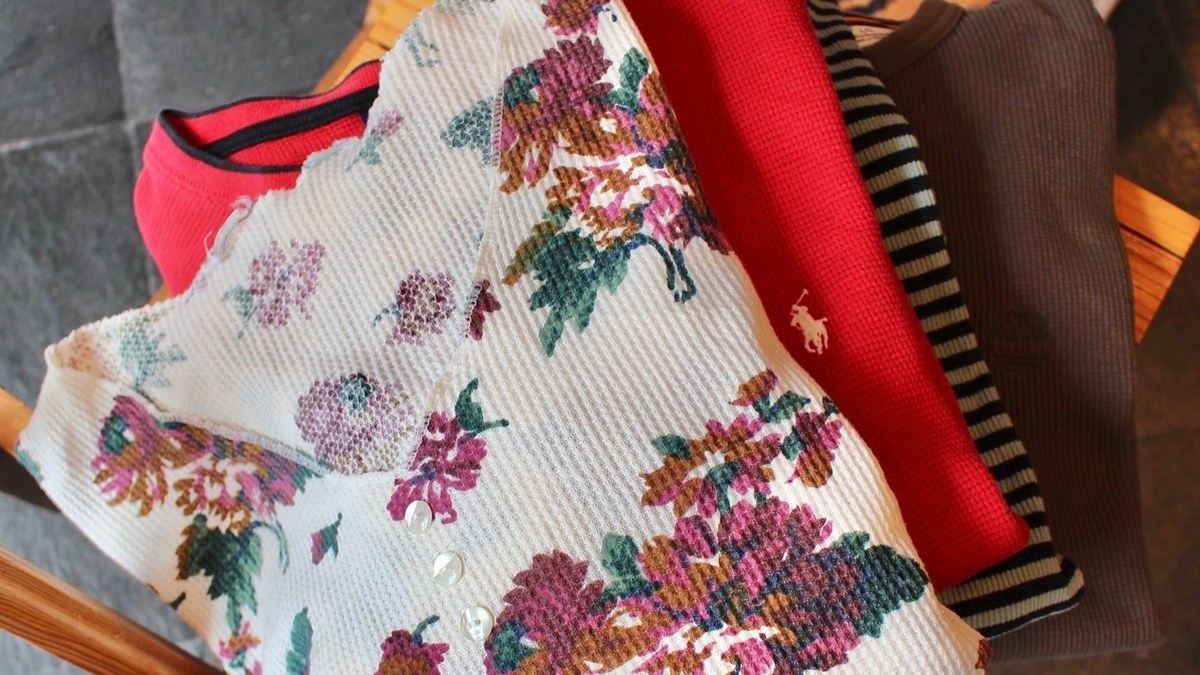 FELIZ vintage&used clothing｜店舗の様子