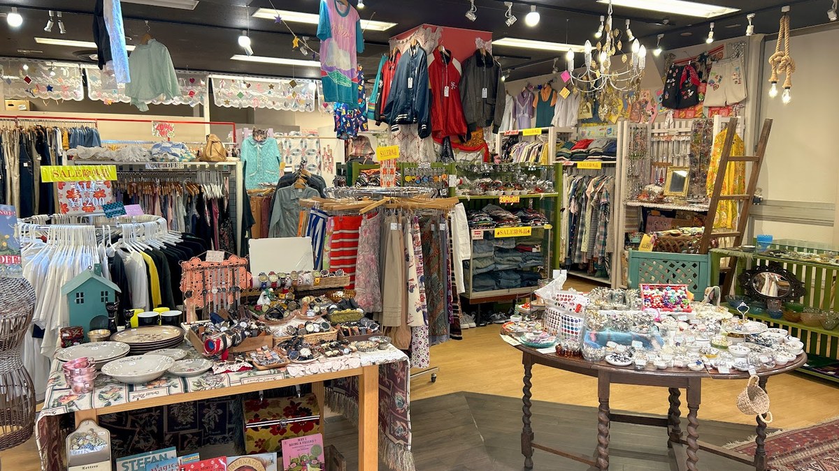 3びきの子ねこ 広島店｜店舗の様子