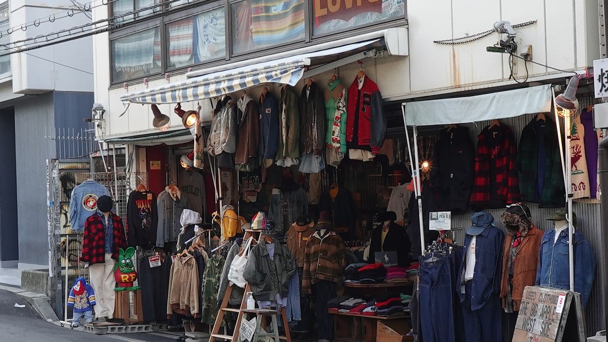 THE BIGAPPLE WESTSIDE｜店舗の様子