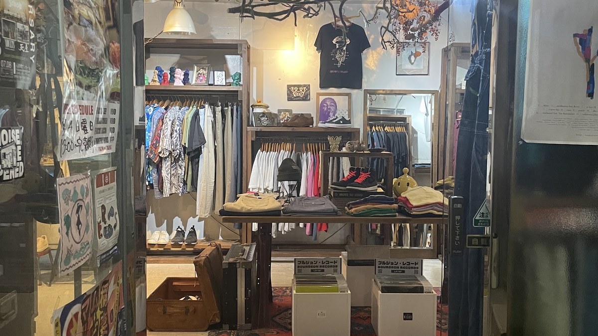 古着屋KILOS｜店舗の様子
