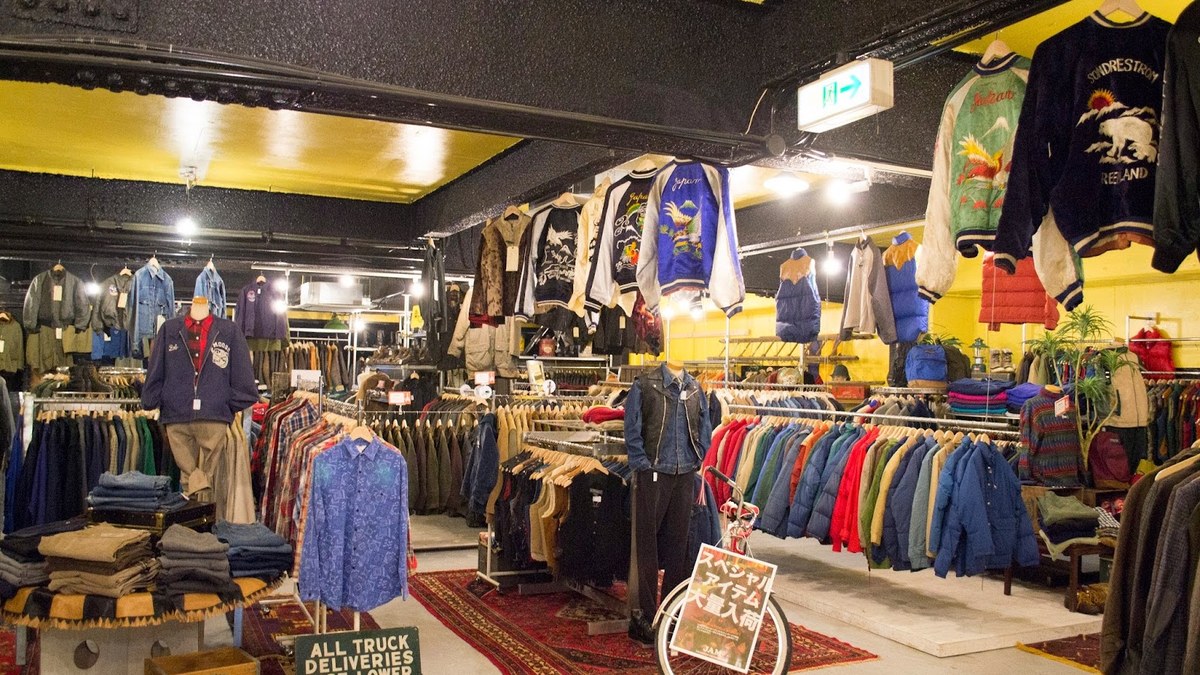 古着屋JAM VINTAGE&SELECT 堀江店｜店舗の様子