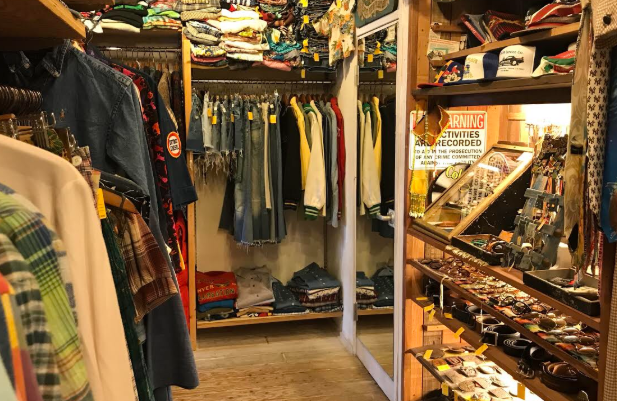 AMBER LION（アンバーライオン）｜Tシャツの宝庫