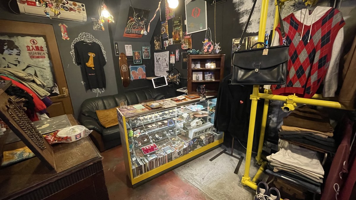 古着屋 小判鮫（こばんざめ）｜店舗の様子