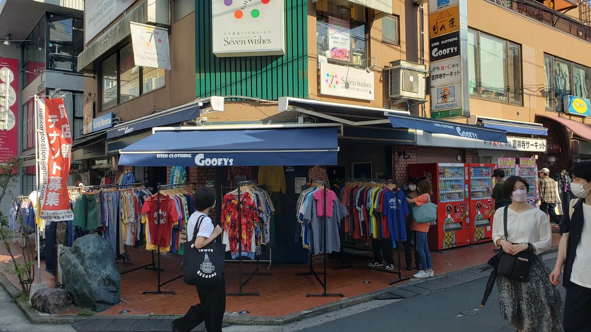 GOOFYS（グーフィーズ）｜店舗の様子