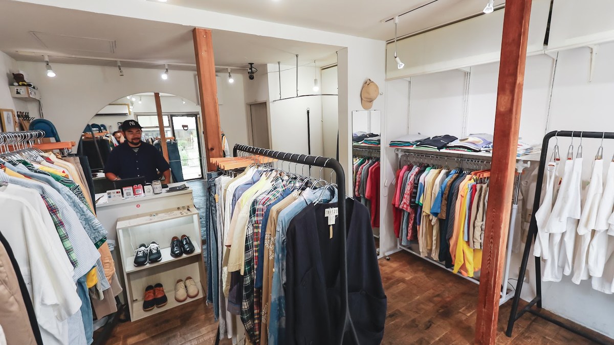yeah（イエー）｜店舗の様子