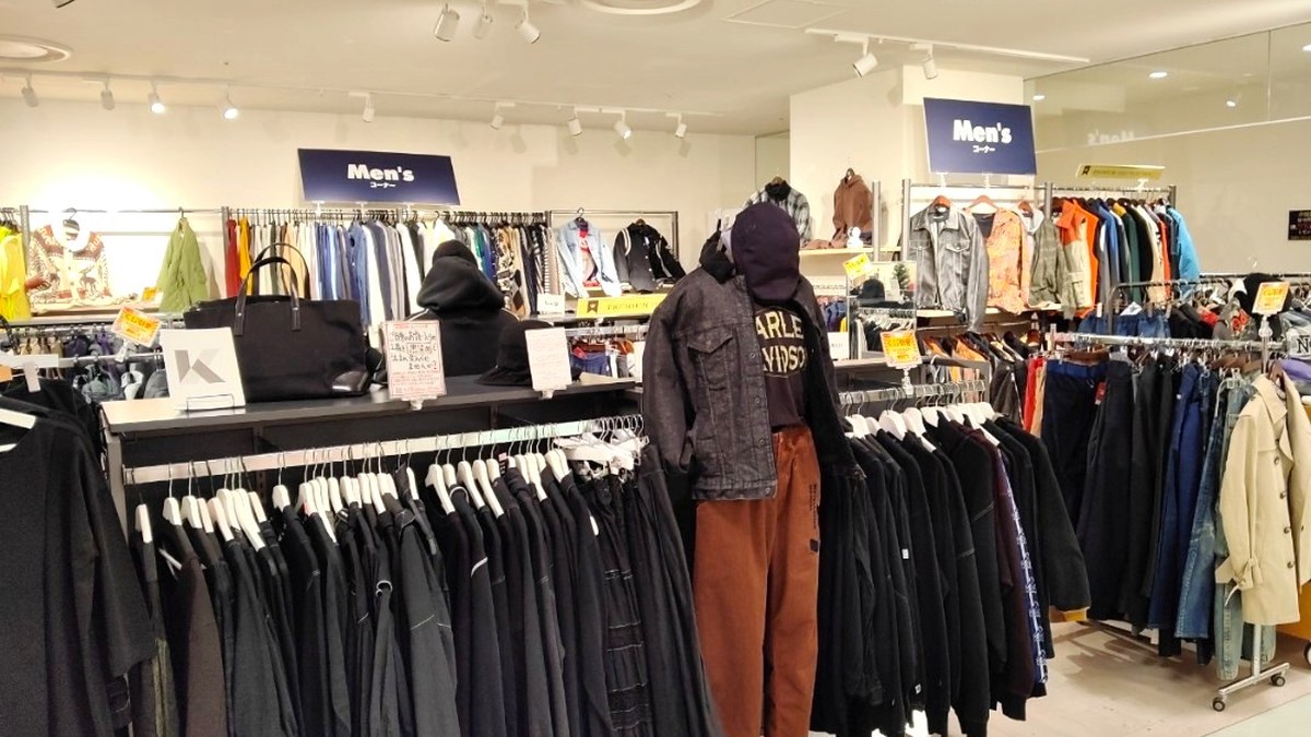 ゴーゴー古着 北千住マルイ店｜店舗の様子