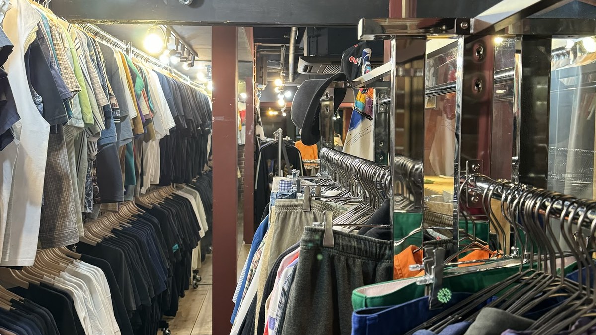 京都古着屋 wa store 京都｜店舗の様子