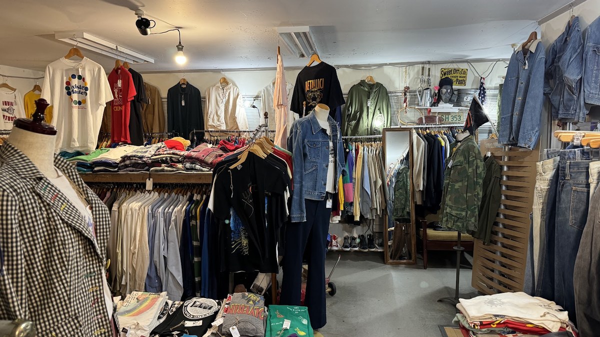 USED & VINTAGE IMPERIAL｜店舗の様子