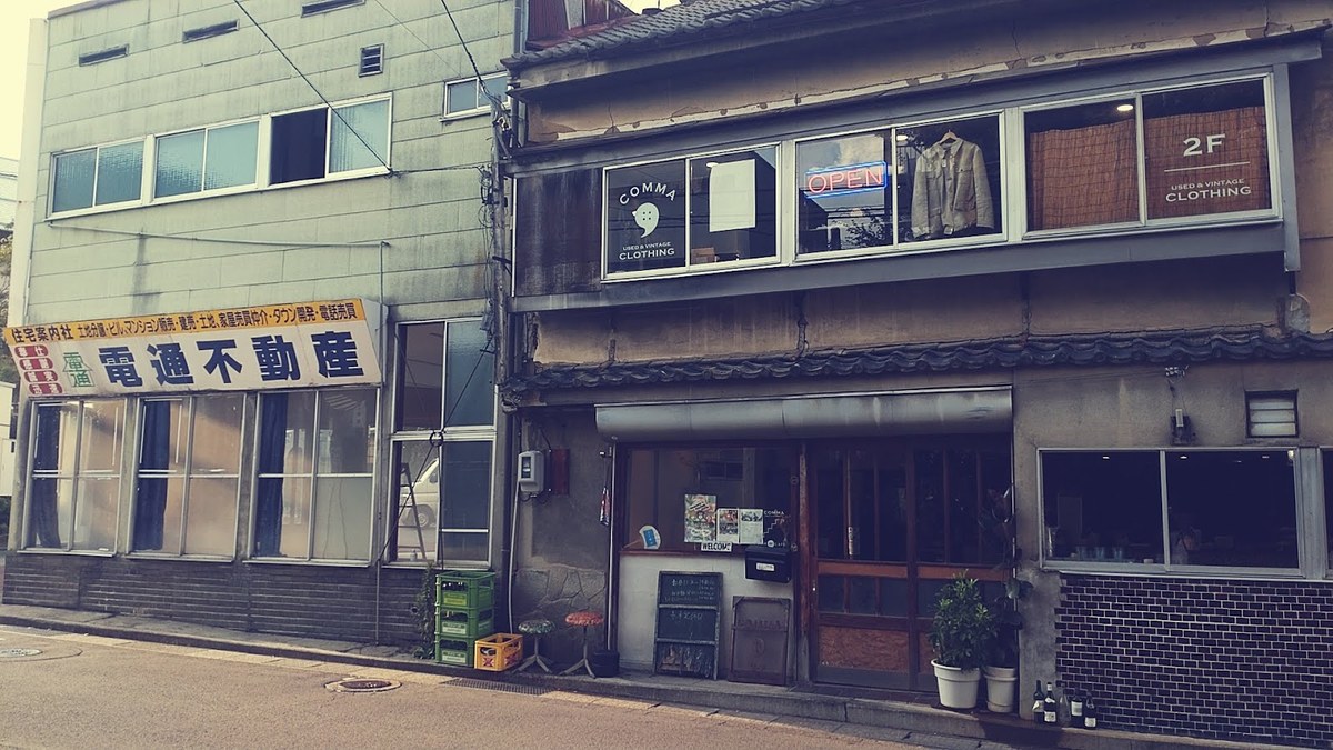 古着屋COMMA｜店舗の様子