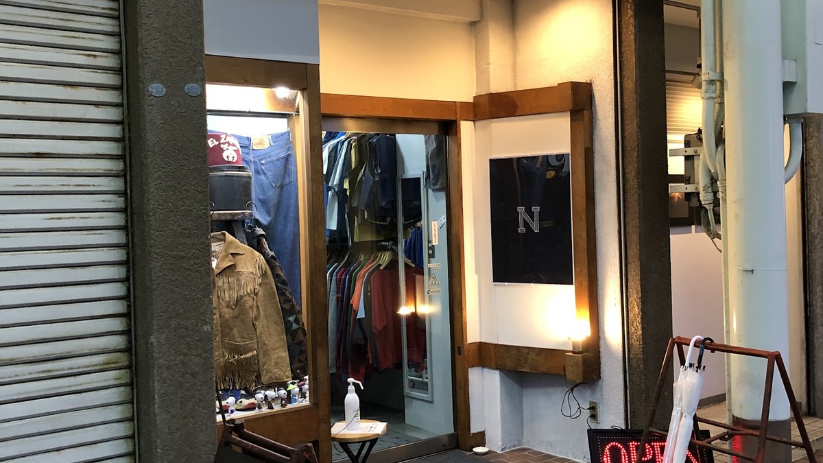 NAVY USED & VINTAGE CLOTHING｜店舗の様子