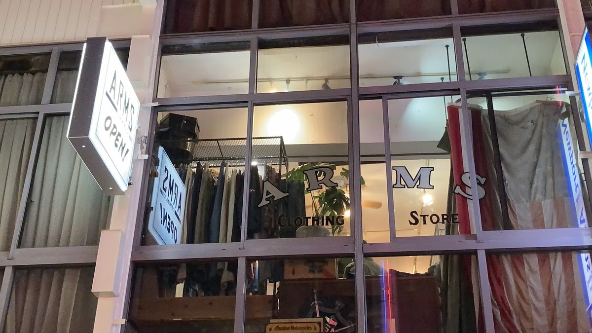 ARMS CLOTHING STORE｜店舗の様子