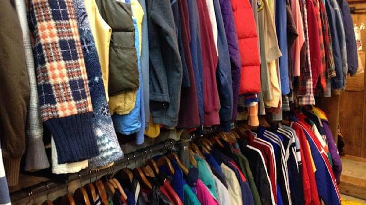 FISH BOWL(Funky & Groovy clothes)｜店舗の様子