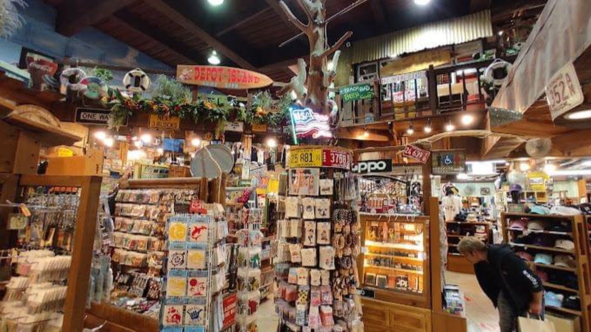 American depot(アメリカンデポ)｜店舗の様子
