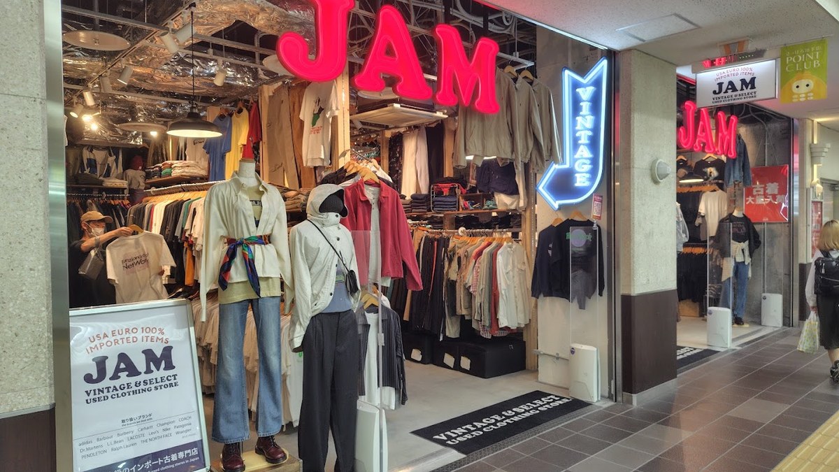古着屋JAM 札幌ポールタウン店｜店舗の様子