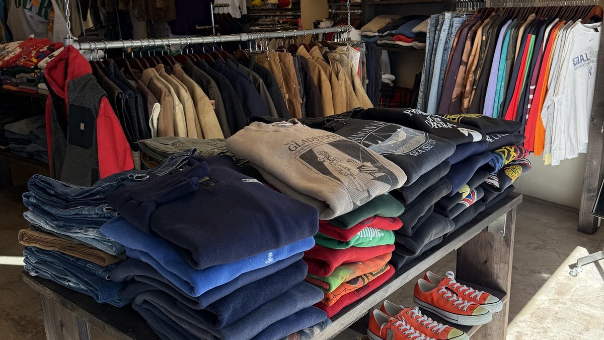 Pigsty a⇌z STORE 下北沢店｜店舗の様子