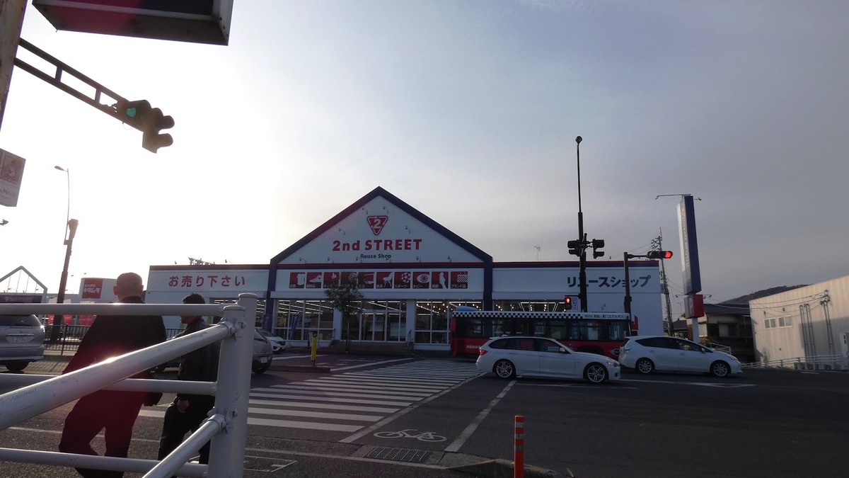 セカンドストリート 高松上天神店｜店舗の様子