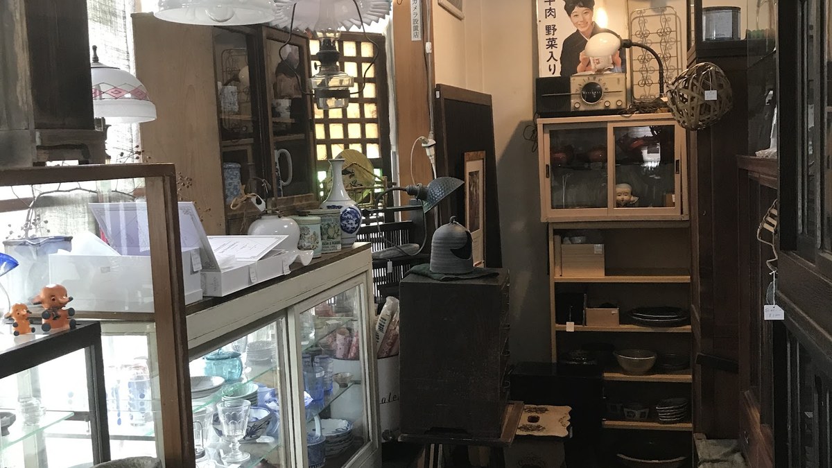 古着屋WHOSECLOSET-torii（フーズクローゼット）｜店舗の様子