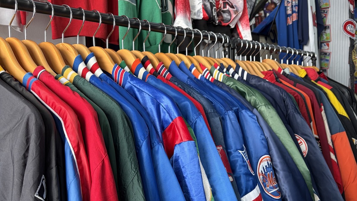 TOTAL VINTAGE SELECT｜店舗の様子